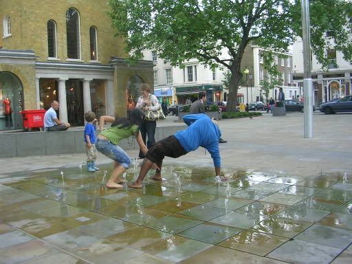 Photobucket - Video and Image Hosting