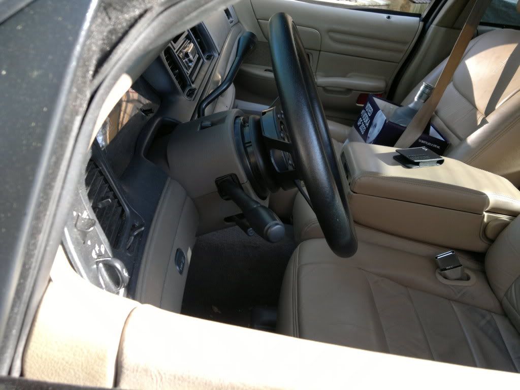 Grant steering wheel | Body and Interior | Crownvic.net