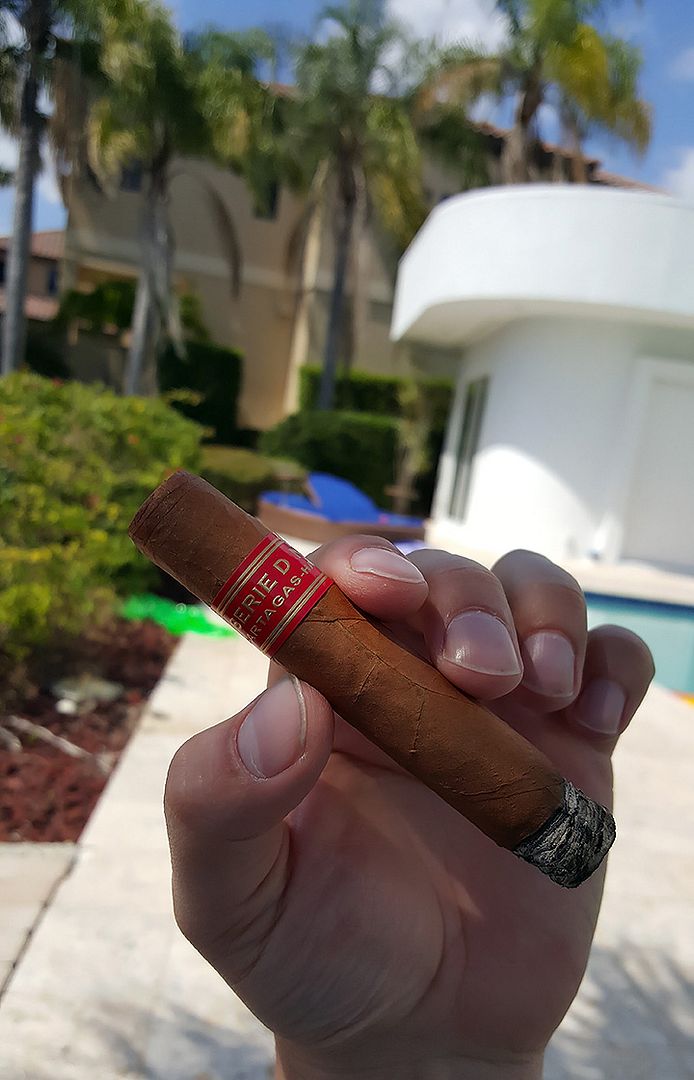 Partagas%20D4.jpg