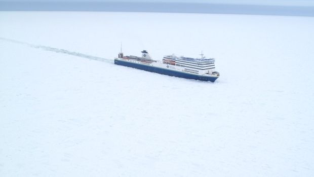 helicopter-photo-of-mv-blue-puttees_zpswbq1wniw.jpg
