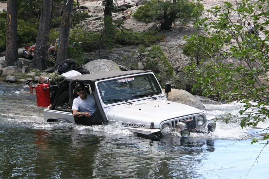 IMAGE: http://i33.photobucket.com/albums/d67/panclan/Jeeps/1stcrossing.jpg
