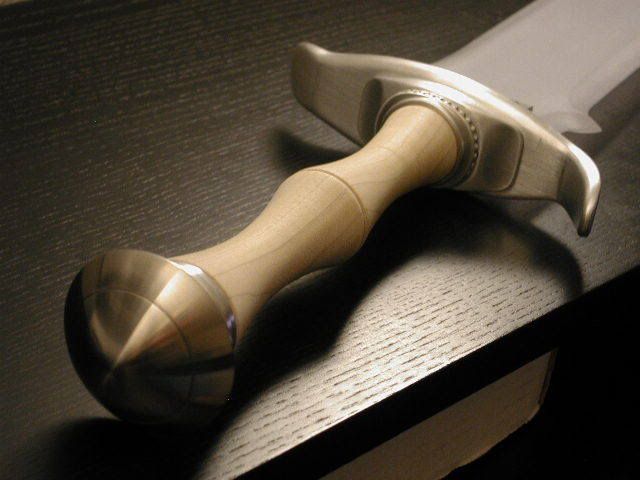 bladeproject2v-finishedbottom.jpg