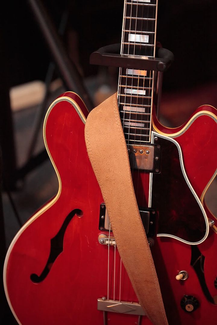 IMAGE: http://i33.photobucket.com/albums/d74/Zenon1/Dfine-2.jpg