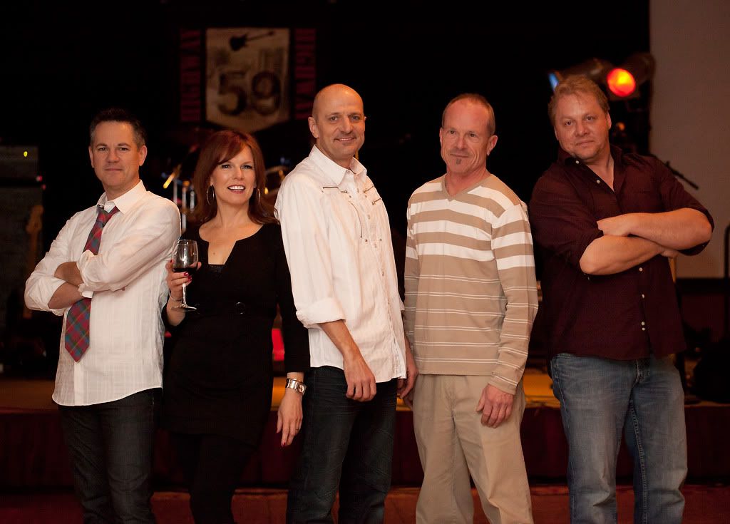 IMAGE: http://i33.photobucket.com/albums/d74/Zenon1/Highway-69_0031_FFL-2011.jpg