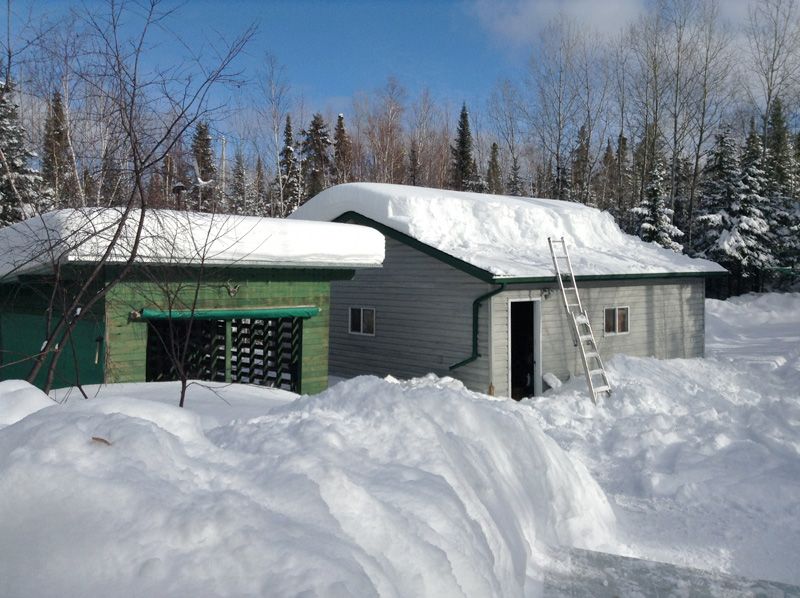 IMAGE: http://i33.photobucket.com/albums/d74/Zenon1/Lake%20snow/1_zpsf52018cd.jpg