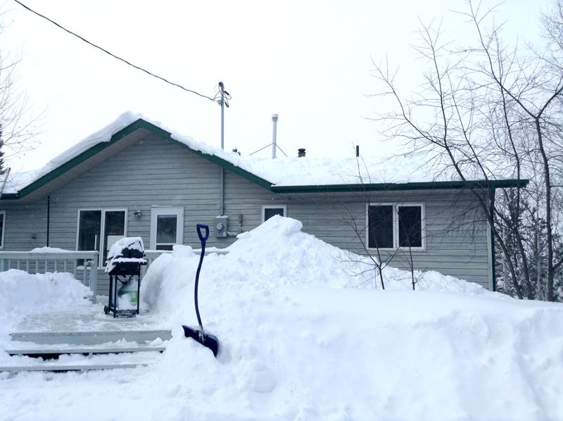 IMAGE: http://i33.photobucket.com/albums/d74/Zenon1/Lake%20snow/2_zps4488a982.jpg