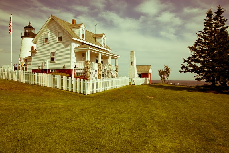 IMAGE: http://i33.photobucket.com/albums/d74/Zenon1/Lightroom/Yesteryear-001_zps5a666289.jpg