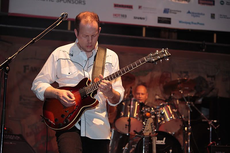 IMAGE: http://i33.photobucket.com/albums/d74/Zenon1/_MG_1265.jpg