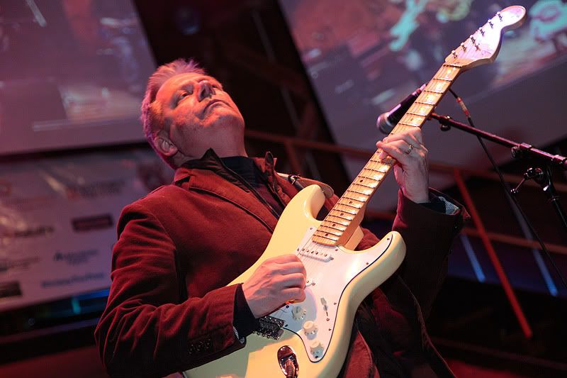 IMAGE: http://i33.photobucket.com/albums/d74/Zenon1/_MG_1367.jpg