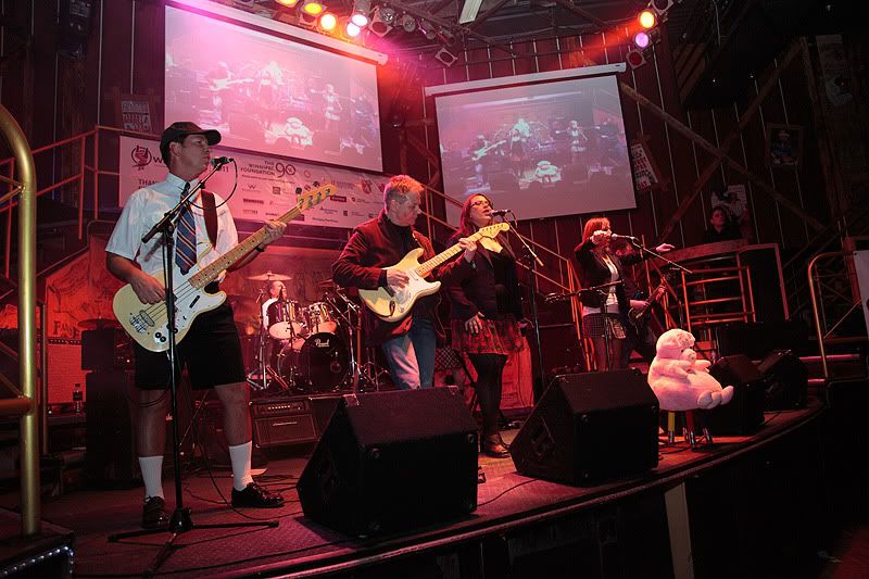 IMAGE: http://i33.photobucket.com/albums/d74/Zenon1/_MG_1386.jpg