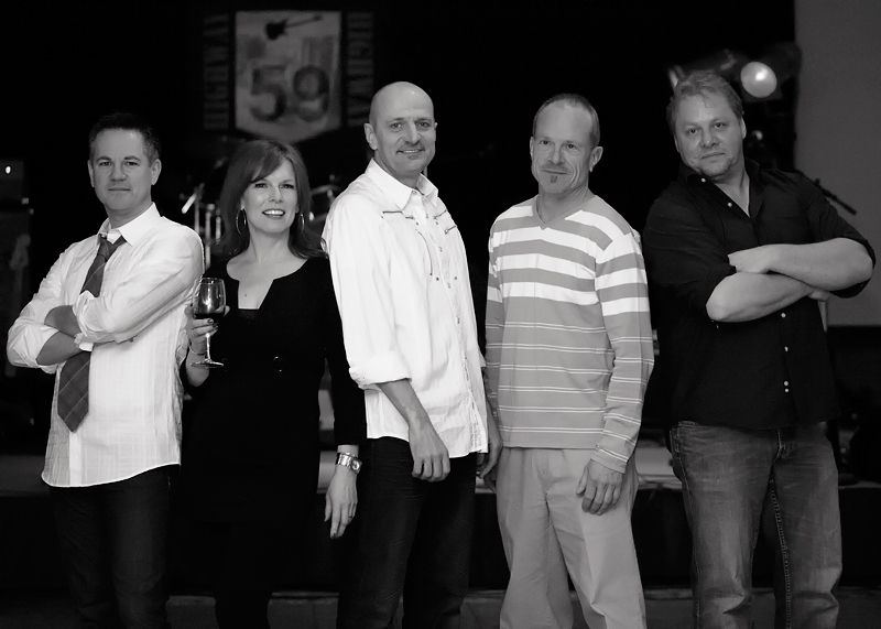 IMAGE: http://i33.photobucket.com/albums/d74/Zenon1/_MG_7879.jpg