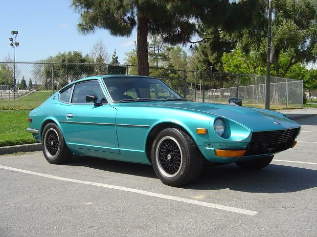 240z003.jpg