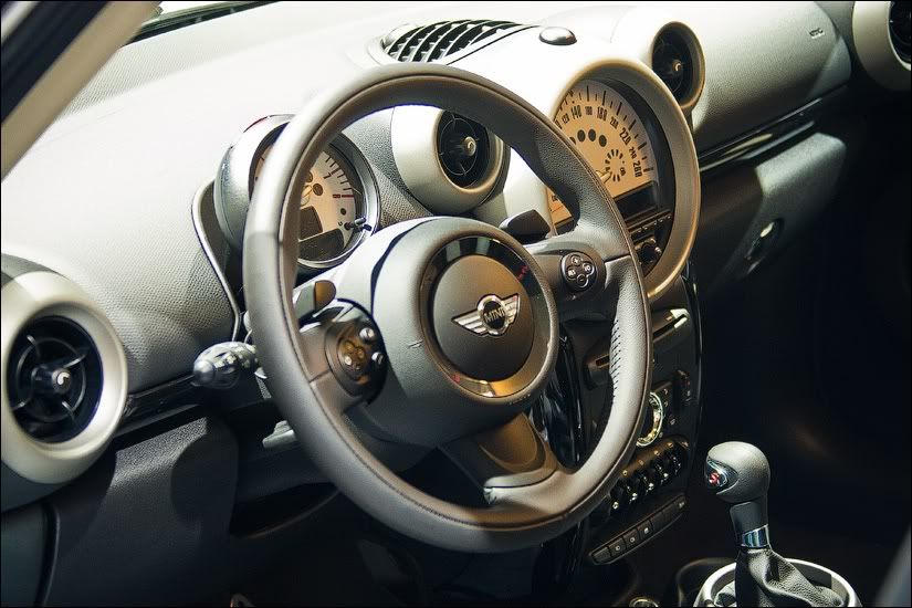 Mini Countryman и его создатель