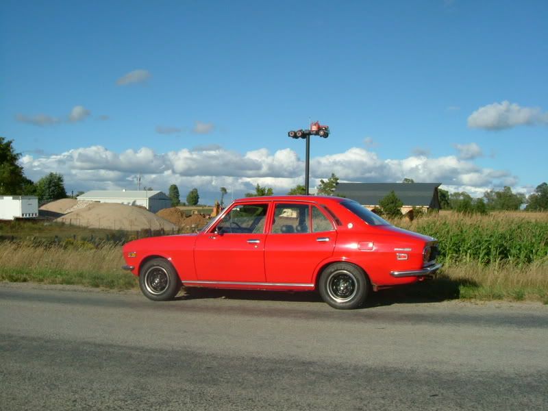 http://i33.photobucket.com/albums/d86/RPM-1/car023-1.jpg