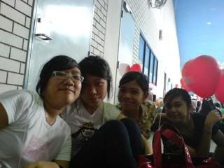 Photo Sharing and Video Hosting at Photobucket