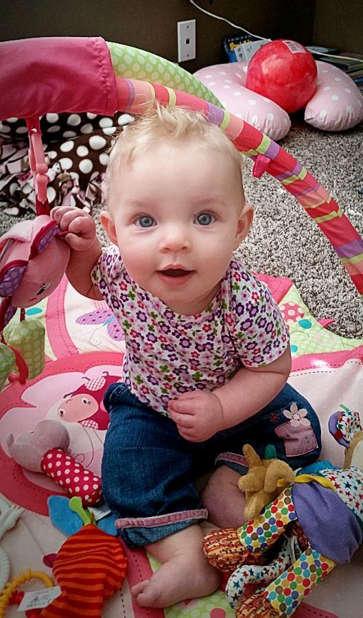 IMAGE: http://i33.photobucket.com/albums/d89/reeforbust/Riley/2_zpsfc6dc4f2.jpg