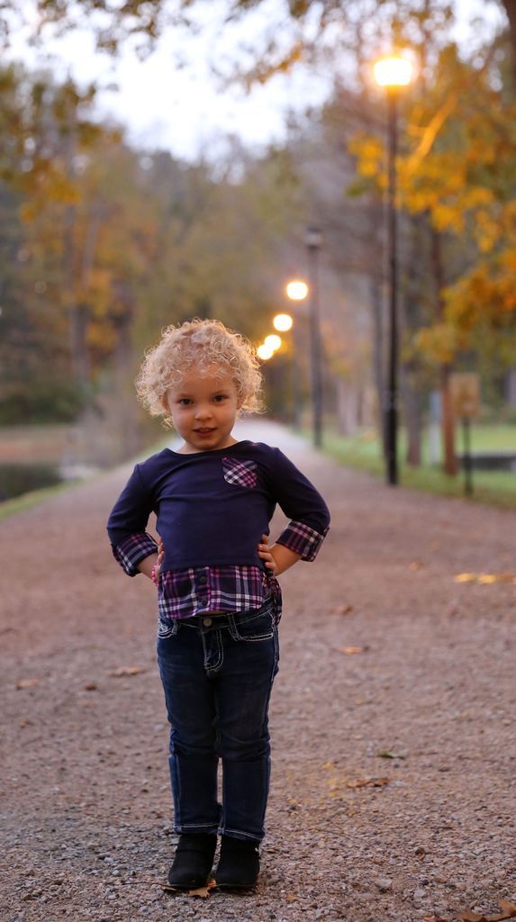 IMAGE: http://i33.photobucket.com/albums/d89/reeforbust/Riley/Ri/IMG_3995_zpsd9tazpcn.jpg