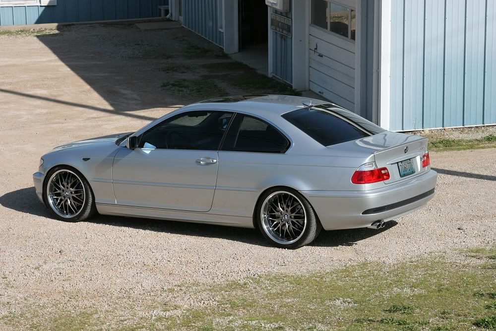 IMAGE: http://i33.photobucket.com/albums/d89/reeforbust/a.jpg