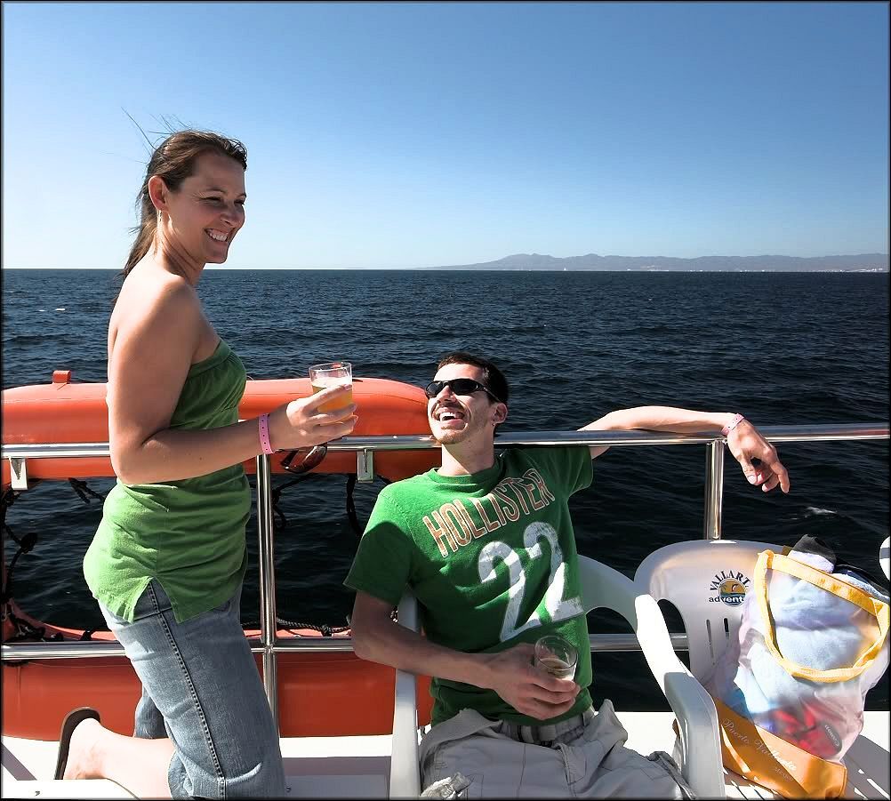 IMAGE: http://i33.photobucket.com/albums/d89/reeforbust/boatfun_zpsd9d99999.jpg