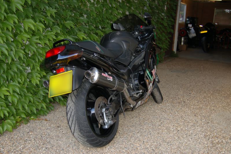 dual exhaust vs single Kawasaki World