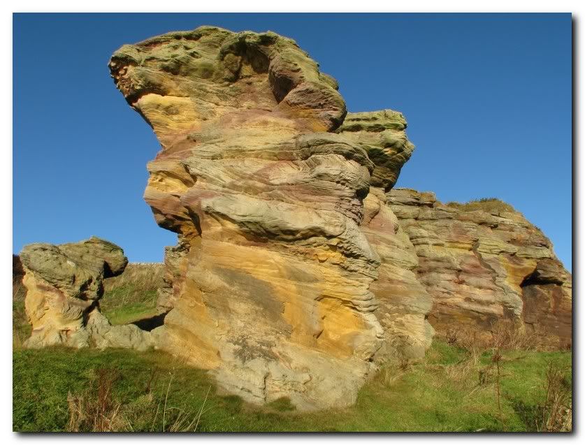 IMAGE: http://i33.photobucket.com/albums/d91/kawwauser/rock2.jpg