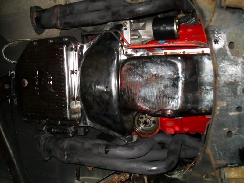 http://i33.photobucket.com/albums/d98/ronroman/motor%20swap/SDC10097.jpg