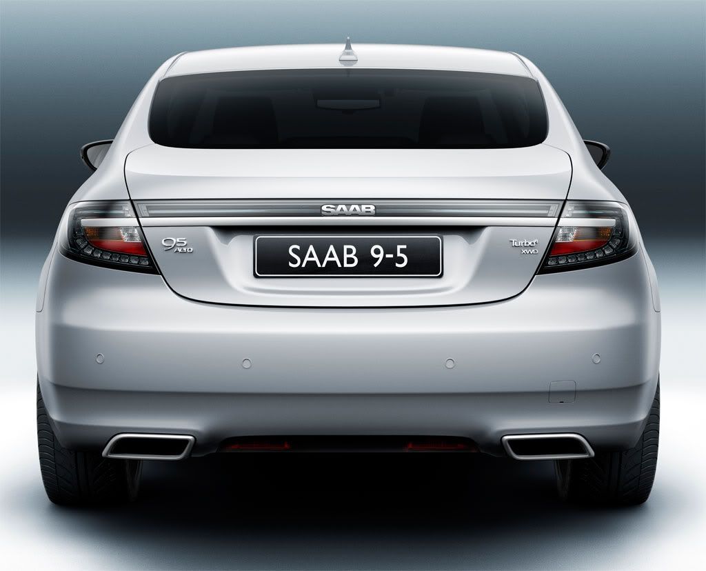 2010-Saab-95-7.jpg